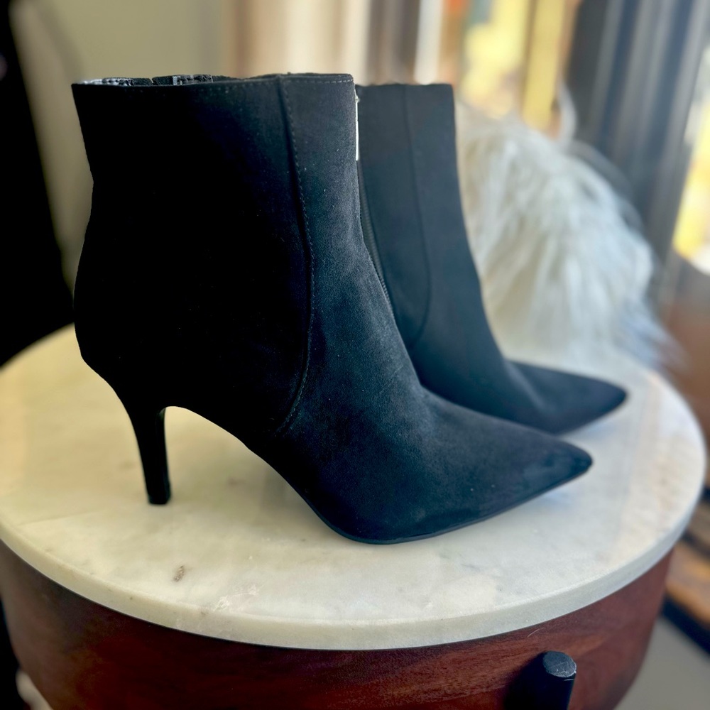 a new day Black Heeled Boots